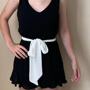 sz 8 Premier Amour black sleeveless shorts romper
